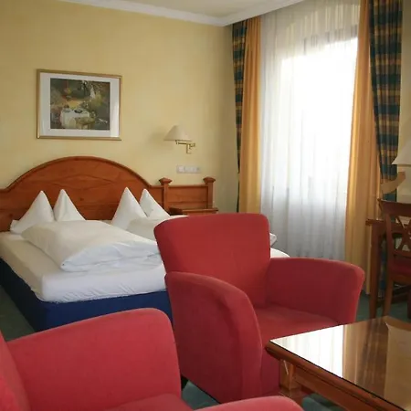 Hotel Wilder Mann Königstein in der Oberpfalz Zimmer foto