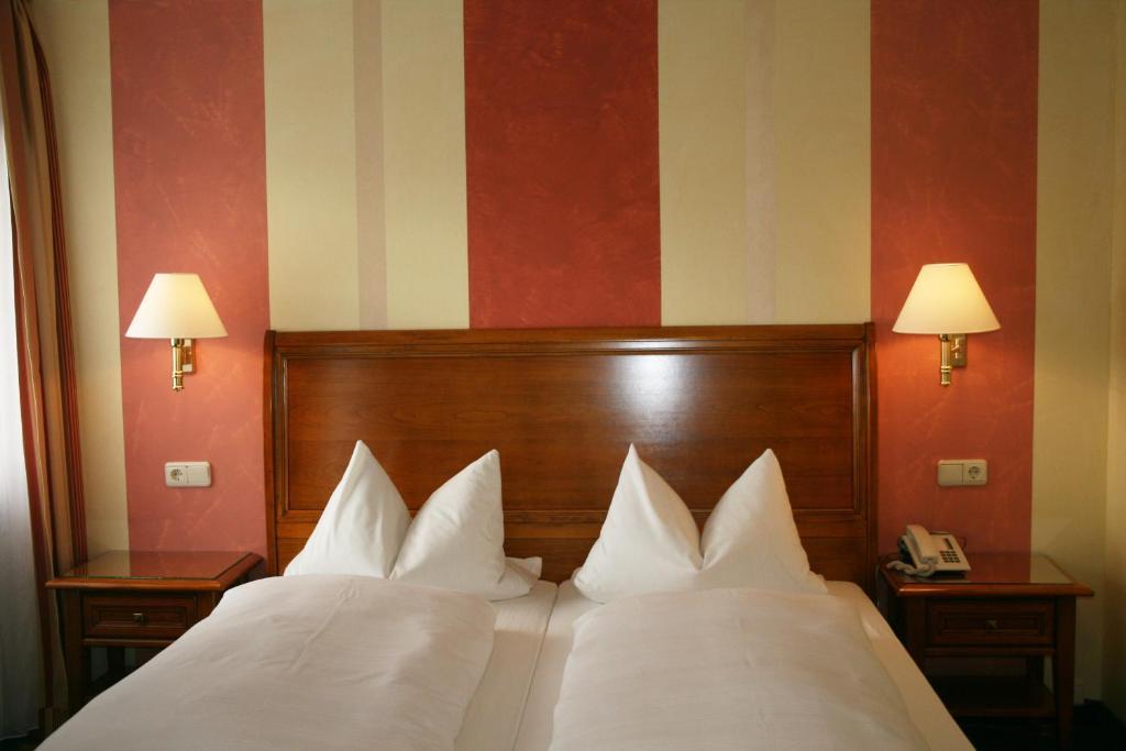 Wilder Mann Hotel 3*